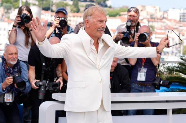 Kevin Costner beim Photocall zum Kinofilm Horizon: An American Saga auf dem Festival de Cannes 2024 77. Internationale Filmfestspiele von Cannes am Palais des Festivals. Cannes, 19.05.2024