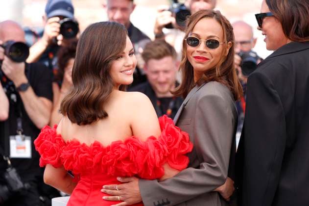 Selena Gomez und Zoe Saldana beim Photocall zum Kinofilm Emilia Perez auf dem Festival de Cannes 2024 77. Internationale Filmfestspiele von Cannes am Palais des Festivals. Cannes, 19.05.2024