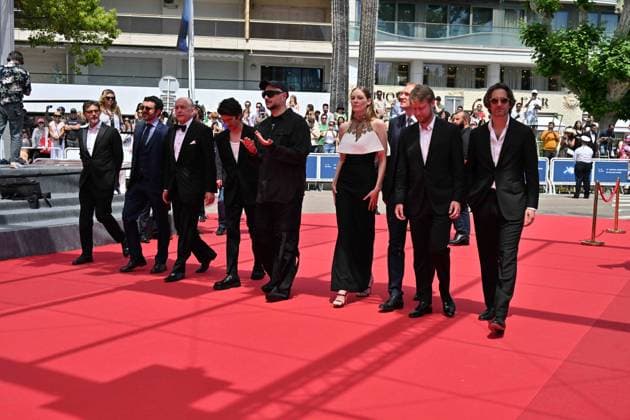 Cannes, France: Cannes, 77th Cannes Film Festival 2024, Red Carpet Limonov - The Ballad In the photo: Mario Gianani, Lorenzo Gangarossa, Tomas Arana, Ben Whishaw, Kirill Serebrennikov, Victoria Miroshnichenko, Andrey Burkovskiy, Ilya Stewart, Dimitri Rassam Cannes France - ZUMAp169 20240519_zea_p169_871 Copyright: xManuelexMangiarottix