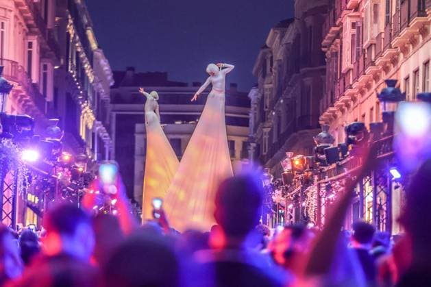 Bilder des Jahres 2024, Entertainment 05 Mai Entertainment Themen der Woche KW20 May 18, 2024: May 19, 2024 (Malaga) The festival, participatory, popular and free, culture and entertainment. Such is the White Night, the global initiative to which Malaga joined a decade and a half ago and which maintains in its spring agenda as one of its pillars. The event held tonight an edition marked by magic and illusion (the motto, chosen in a citizen vote, was precisely The magic that is in you) and, of course, the crowded streets from the late afternoon until 1.00 am. - ZUMAc161 20240518_zap_c161_002 Copyright: xLorenzoxCarnerox