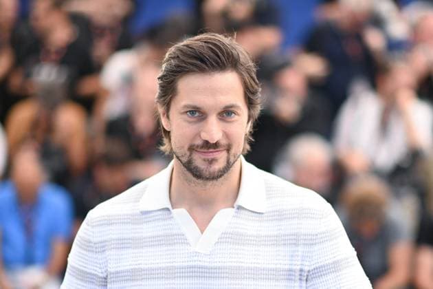Cannes Les Femmes Au Balcon Photocall Lucas Bravo attending the Les Femmes Au Balcon Photocall as part of the 77th Cannes International Film Festival in Cannes, France on May 19, 2024. Photo by Aurore Marechal ABACAPRESS.COM Cannes France  Copyright: xMarechalxAurore ABACAx