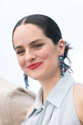Cannes Les Femmes Au Balcon Photocall Noemie Merlant attending the Les Femmes Au Balcon Photocall as part of the 77th Cannes International Film Festival in Cannes, France on May 19, 2024. Photo by Aurore Marechal ABACAPRESS.COM Cannes France  Copyright: xMarechalxAurore ABACAx