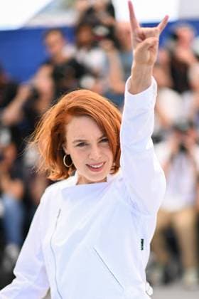 Cannes Le Proces Du Chien Photocall Laetitia Dosch attending the Le Proces Du Chien Photocall as part of the 77th Cannes International Film Festival in Cannes, France on May 19, 2024. Photo by Aurore Marechal ABACAPRESS.COM Cannes France  Copyright: xMarechalxAurore ABACAx