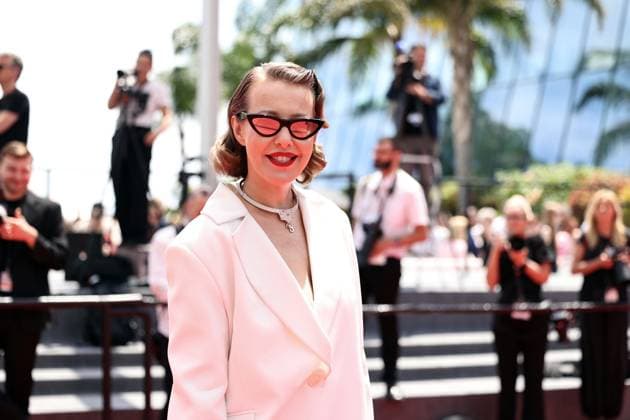 May 19, 2024, Cannes, Alpes-Maritimes, France: The Cannes Film Festival is taking place i Cannes; France from May 14 to 25; 2024. Ksenia Sobchak on the Red Carpet of the film Limonov - The Ballad Cannes France - ZUMAt227 20240519_zip_t227_001 Copyright: xMarinaxTakimotox