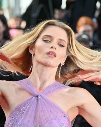 Cannes, France: Cannes, 77th Cannes Film Festival 2024, Red Carpet Horizon: An American Saga Pictured: Abbey Lee Kershaw Cannes France  - ZUMAp169 20240519_zea_p169_1185 Copyright: xManuelexMangiarottix