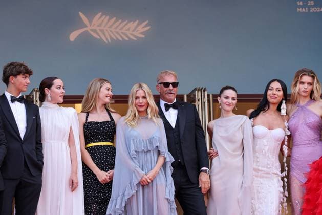 Cannes - Horizon: An American Saga Screening Alejandro Edda, Hayes Costner, Jena Malone, Georgia MacPhail, Sienna Miller, Kevin Costner, Ella Hunt, Wasà Chief, Abbey Lee Kershaw, Isabelle Fuhrman and Luke Wilson attend the Horizon: An American Saga Red Carpet at the 77th annual Cannes Film Festival at Palais des Festivals on May 19, 2024 in Cannes, France. Photo by Shootpix ABACAPRESS.COM Cannes France Copyright: xShootpix ABACAx