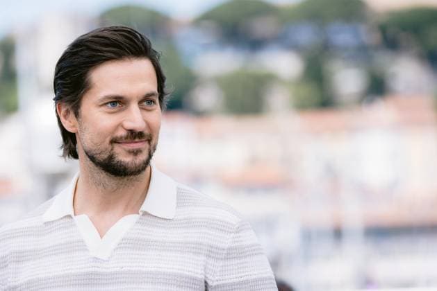 77eme Festival International du Film de Cannes Photocall with Les femmes au Balcon 77th International Cannes Film Festival Photocall with Les Femmes au Balcon movie cast 305196 2024 05 19 Alpes Maritimes Cannes France Bravo, Lucas  Copyright: xTerencexBaelenx STAR_305196_036