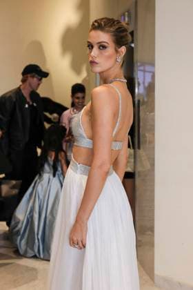 Cannes - Luna Bijl At The Martinez Luna Bijl is spotted at Hotel Martinez during the 77th Cannes Film Festival on May 19, 2024 in Cannes, France. Photo by Marco Piovanotto ABACAPRESS.COM Cannes France  Copyright: xPiovanottoxMarco ABACAx