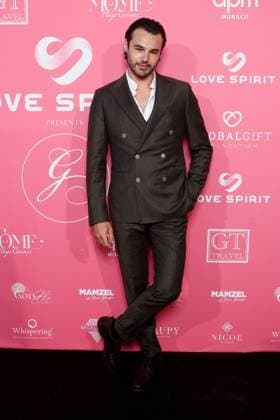 Global Gift Gala Evening at La MÃ me beach during the 77th Cannes International Film Festival Anthony Colette Global Gift Gala Evening at La MÃ me beach during the 77th Cannes International Film Festival on May 19, 2024 Christophe Clovis Bestimage Global Gift Gala Evening at La MÃ me beach during the 77th Cannes International Film Festival on May 19, 2024 Cannes France  Copyright: xChristophexClovisx xBestimagexChristophexClovisx xBestimagex
