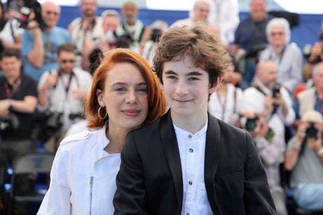 Photocall du film Le Proces du Chien lors du 77eme Festival International du Film de Cannes Tom Fiszelson, Laetitia Dosch Photocall du film Le Proces du Chien lors du 77eme Festival International du Film de Cannes le 19 mai 2024 Jacovides Moreau Bestimage Photocall for the film Le Proces du Chien at the 77th Cannes International Film Festival on 19 May 2024 Cannes France  Copyright: xJACOVIDES-MOREAUx xBESTIMAGExJACOVIDES-MOREAUx xBESTIMAGEx