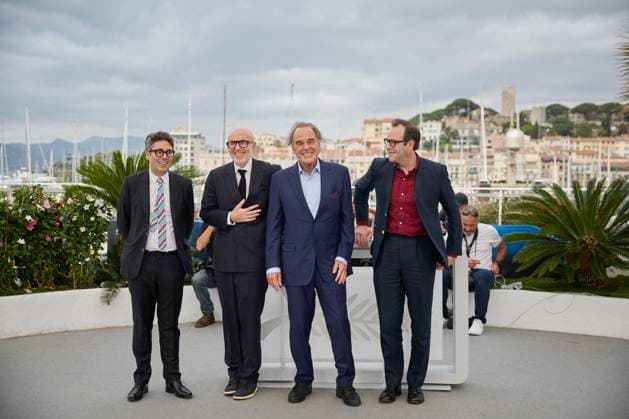 Photocall du film Lula lors du 77eme Festival International du Film de Cannes Maximilien Arvelaiz, Fernando Sulichin, Oliver Stone et Rob Wilson Photocall du film Lula lors du 77eme Festival International du Film de Cannes le 20 mai 2024 Moreau Jacovides Bestimage Lula Photocall at the 77th annual Cannes Film Festival at Palais des Festivals on May 20, 2024 in Cannes, France Cannes France  Copyright: xJACOVIDES-MOREAUx xBESTIMAGExJACOVIDES-MOREAUx xBESTIMAGEx