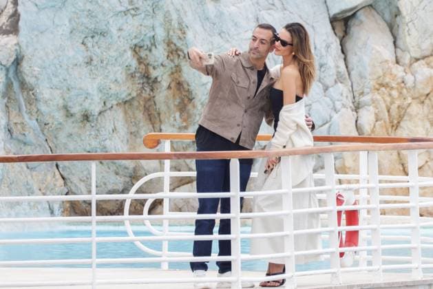 Alessandra Ambrosio At Eden Roc - Antibes Alessandra Ambrosio and Mohammed Al Turki enjoying at the Eden Roc hotel, in Antibes, France, on May 20, 2024, during the 77th Annual Cannes Film Festival. Photo by ABACAPRESS.COM Antibes France  Copyright: xABACAx