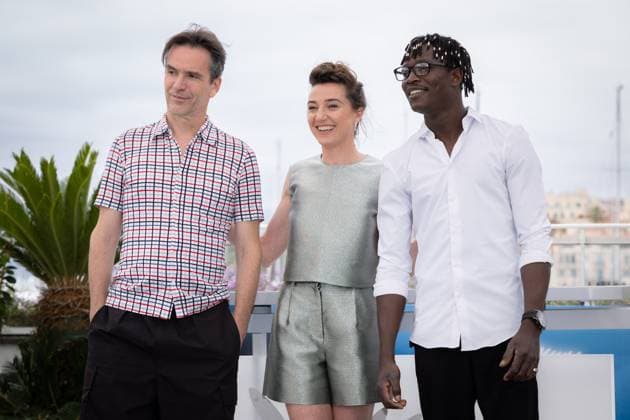 Cannes - L Histoire de Souleymane Photocall Boris Lojkine, Nina Meurisse and Abou Sangare attend the L Histoire De Souleyman photocall at the 77th annual Cannes Film Festival at Palais des Festivals on May 20, 2024 in Cannes, France. Photo by Shootpix ABACAPRESS.COM Cannes France  Copyright: xShootpix ABACAx