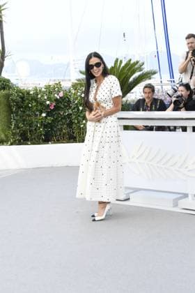 Demi Moore bei dem Photocall THE SUBSTANCE bei den 77 th Filnfestspielen in Cannes 20.05.2024
