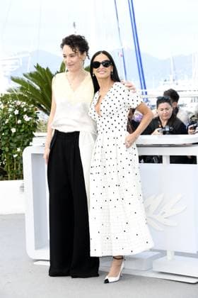 Coralie Fargeat und Demi Moore bei dem Photocall THE SUBSTANCE bei den 77 th Filnfestspielen in Cannes 20.05.2024