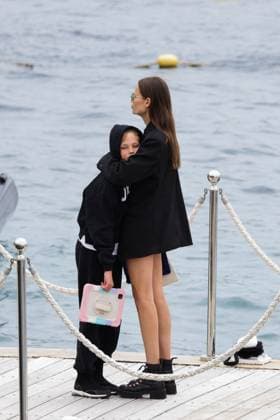 Natasha Poly At Eden Roc - Antibes Please Hide Children?s Faces Prior To The Publication - Natasha Poly and Peter Bakker with children seen at the Cap Eden Roc hotel in Antibes, France, on May 20, 2024, during the Cannes Film Festival. Photo by ABACAPRESS.COM Antibes France  Copyright: xABACAx