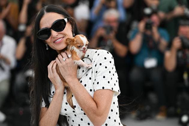 77eme Festival International du Film de Cannes Photocall du film 77th International Cannes Film Festival Photocall THE SUBSTANCE DEMI MOORE 305236 2024 05 20 Cannes France  Copyright: xSergexArnalx xStarfacex STAR_305236_028