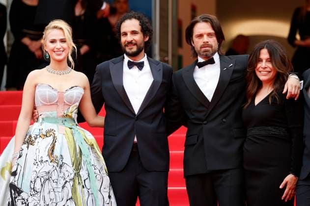 Maria Bakalova, Ali Abbasi, Sebastian Stan und Amy Baer bei der Premiere des Kinofilms The Apprentice auf dem Festival de Cannes 2024 77. Internationale Filmfestspiele von Cannes im Palais des Festivals. Cannes, 20.05.2024