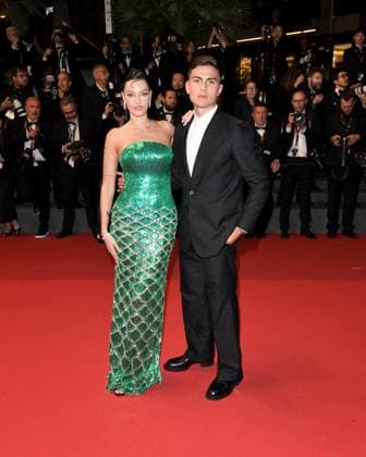 Cannes, 77th Cannes Film Festival 2024, Red carpet film The Shrouds (Les Linceuls) In the photo: Paulo Dybala, Oriana Sabatini  Copyright: xAlbertoxTerenghix xipa-agency.nex xPoolxPhotoxEventsx03x IPA_Agency_IPA46323796