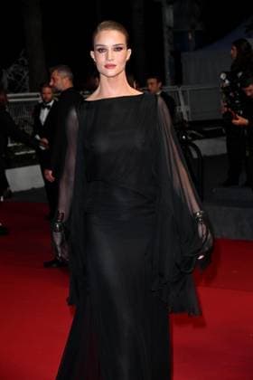 Cannes, 77th Cannes Film Festival 2024, Red carpet film The Shrouds in the photo Rosie Huntington-Whiteley  Copyright: xSimonexComix xipa-agency.netx xPoolxPhotoxEventsx03x IPA_Agency_IPA46324651