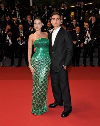Cannes, France: Cannes, 77th Cannes Film Festival 2024, Red carpet film The Shrouds (Les Linceuls) In the photo: Paulo Dybala, Oriana Sabatini Cannes France  - ZUMAp169 20240520_zea_p169_1807 Copyright: xAlbertoxTerenghix