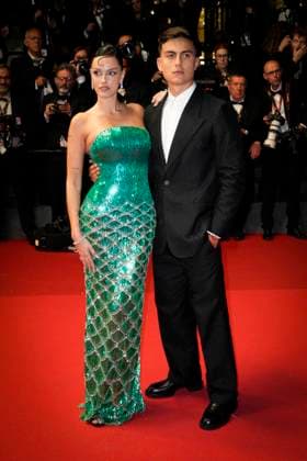 Foto IPP Daniele Cifala™ Cannes 20 05 2024 The Shrouds (Les Linceuls) Red Carpet - The 77th Annual Cannes Film Festival nella foto : Argentine model and actress Oriana Sabatini (L) and her partner Argentine forward Paulo Dybala Italy Photo Press - World Copyright