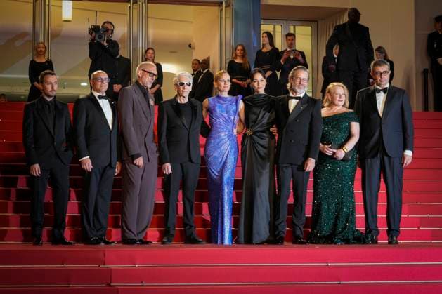 Foto IPP Daniele Cifala™ Cannes 20 05 2024 The Shrouds (Les Linceuls) Red Carpet - The 77th Annual Cannes Film Festival nella foto : Anthony Vaccarello, Martin Katz, Vincent Cassel, David Cronenberg, Diane Kruger, Sandrine Holt, Guy Pearce, Elizabeth Saunders Italy Photo Press - World Copyright