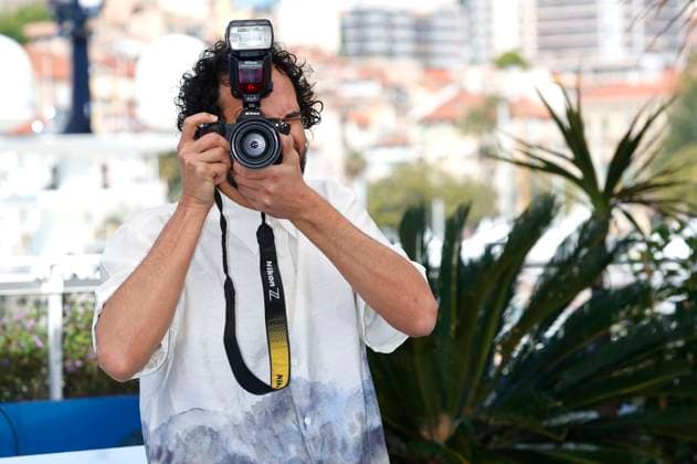 Ali Abbasi beim Photocall zum Kinofilm The Apprentice auf dem Festival de Cannes 2024 77. Internationale Filmfestspiele von Cannes am Palais des Festivals. Cannes, 21.05.2024