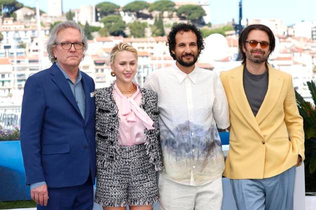 Martin Donovan, Maria Bakalova, Ali Abbasi und Sebastian Stan beim Photocall zum Kinofilm The Apprentice auf dem Festival de Cannes 2024 77. Internationale Filmfestspiele von Cannes am Palais des Festivals. Cannes, 21.05.2024