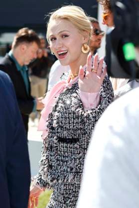 Maria Bakalova beim Photocall zum Kinofilm The Apprentice auf dem Festival de Cannes 2024 77. Internationale Filmfestspiele von Cannes am Palais des Festivals. Cannes, 21.05.2024