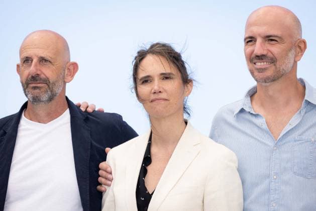 Cannes - Le Royaume Photocall Julien Colonna, Jeanne Herry and Saveriu Santucci attend Le Royaume (The Kingdom) Photocall at the 77th annual Cannes Film Festival at Palais des Festivals on May 21, 2024 in Cannes, France. Photo by Shootpix ABACAPRESS.COM Cannes France  Copyright: xShootpix ABACAx
