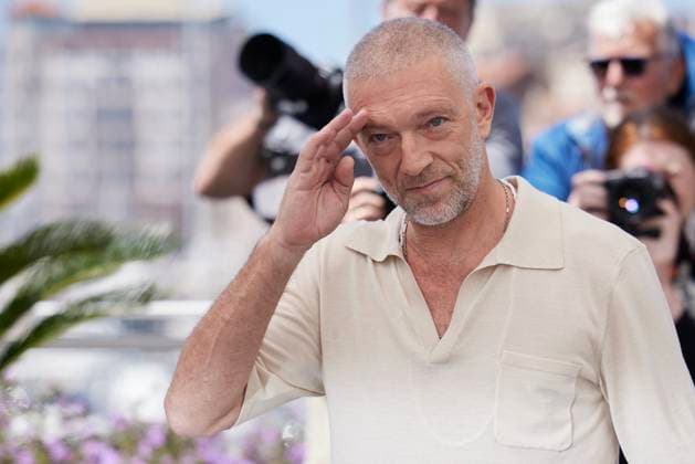 Photocall of the movie The Shrouds Les linceuls CompÃ tition during the 77th Cannes International Film Festival Vincent Cassel Photocall of the movie The Shrouds Les linceuls CompÃ tition during the 77th Cannes International Film Festival May 14 25, 2024 , May 21st, 2024 Moreau Jacovides Bestimage Photocall of the movie The Shrouds Les linceuls Competition during the 77th Cannes International Film Festival May 14 25, 2024 , May 21st, 2024 Cannes France  Copyright: xJACOVIDES-MOREAUx xBESTIMAGExJACOVIDES-MOREAUx xBESTIMAGEx
