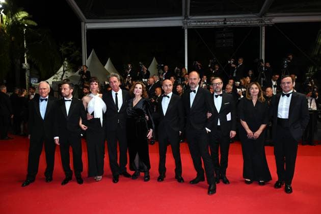 Cannes, 77th Cannes Film Festival 2024, Red carpet film Parthenope in the photo Isabella Ferrari, Peppe Lanzetta, Gary Oldman, Dario Aita, Stefania Sandrelli, Celeste Dalla Porta, Luisa Ranieri, Paolo Sorrentino, Daniele Rienzo  Copyright: xSimonexComix xipa-agency.netx xPoolxPhotoxEventsx03x IPA_Agency_IPA46375758