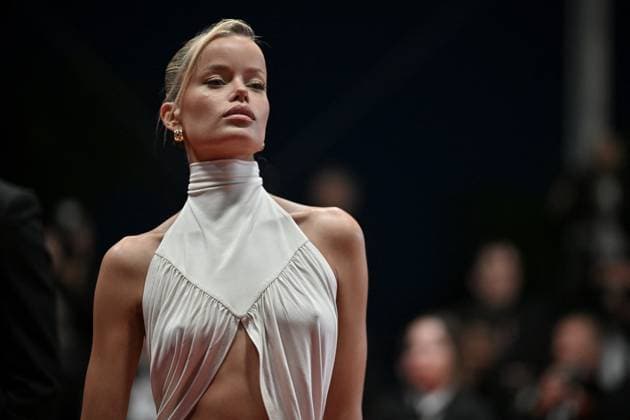 Cannes 2024 Premiere Parthenope Frida Aasen at the premiere of the movie Parthenope during the 77th Cannes Film Festival in Cannes, France on May 21, 2024. Photo by Julien Reynaud APS-Medias ABACAPRESS.COM Cannes France  Copyright: xReynaudxJulien APS-Medias ABACAx