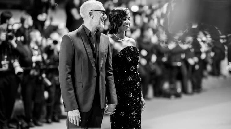 77eme Festival International du Film de Cannes Montee des marches du film Parthenope 77th International Cannes Film Festival Red carpet of Parthenope movie 305317 2024 05 21 Cannes France Cassel, Vincent Baptista, Narah  Copyright: xEstellexCarlierx xStarfacex STAR_305317_008