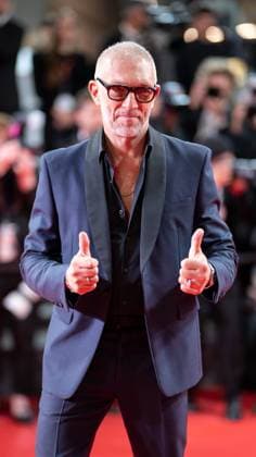 77eme Festival International du Film de Cannes Montee des marches du film Parthenope 77th International Cannes Film Festival Red carpet of Parthenope movie 305317 2024 05 21 Cannes France Cassel, Vincent  Copyright: xEstellexCarlierx xStarfacex STAR_305317_010