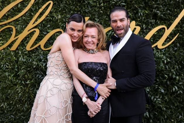 B Photocall of the Chopard Once Upon A Time evening at the Eden Roc during the 77th annual Cannes Film Festival Catrinel Marlon, Caroline Scheufele, Alejandro Nones Photocall of the Chopard Once Upon A Time evening at the Eden Roc during the 77th annual Cannes Film Festival On May 21, 2024 Olivier Borde Bestimage Photocall of the Chopard Once Upon A Time evening at the 77th annual Cannes Film Festival at Hotel du Cap Eden Roc in Cap dAntibes On May 21, 2024 Cap dAntibes France  Copyright: xOLIVIERxBORDEx xBESTIMAGExOLIVIERxBORDEx xBESTIMAGEx