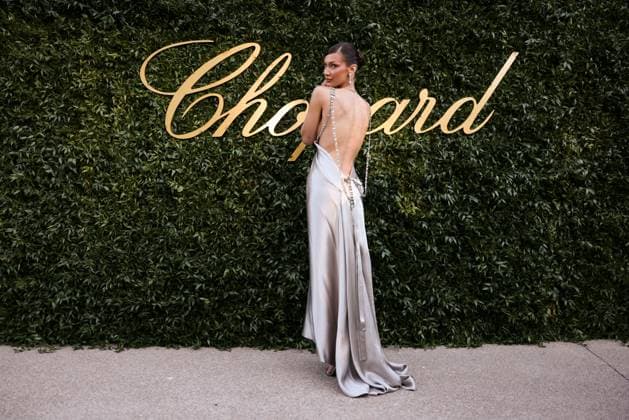 Bilder des Jahres 2024, Entertainment 05 Mai Entertainment Themen der Woche KW21 Entertainment Bilder des Tages B Photocall of the Chopard Once Upon A Time evening at Eden Roc during the 77th Cannes International Film Festival Bella Hadid Photocall of the Chopard Once Upon A Time evening at Eden Roc during the 77th Cannes International Film Festival On May 21, 2024 Olivier Borde Bestimage Photocall of the Chopard Once Upon A Time evening at the 77th annual Cannes Film Festival at Hotel du Cap Eden Roc in Cap dAntibes On May 21, 2024 Cap dAntibes France  Copyright: xOLIVIERxBORDEx xBESTIMAGExOLIVIERxBORDEx xBESTIMAGEx