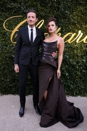 B Photocall of the Chopard Once Upon A Time evening at Eden Roc during the 77th Cannes International Film Festival Mark Emms, Bella Thorne Photocall of the Chopard Once Upon A Time evening at Eden Roc during the 77th Cannes International Film Festival On May 21, 2024 Olivier Borde Bestimage Photocall of the Chopard Once Upon A Time evening at the 77th annual Cannes Film Festival at Hotel du Cap Eden Roc in Cap d Antibes On May 21, 2024 Cap d Antibes France  Copyright: xOLIVIERxBORDEx xBESTIMAGExOLIVIERxBORDEx xBESTIMAGEx