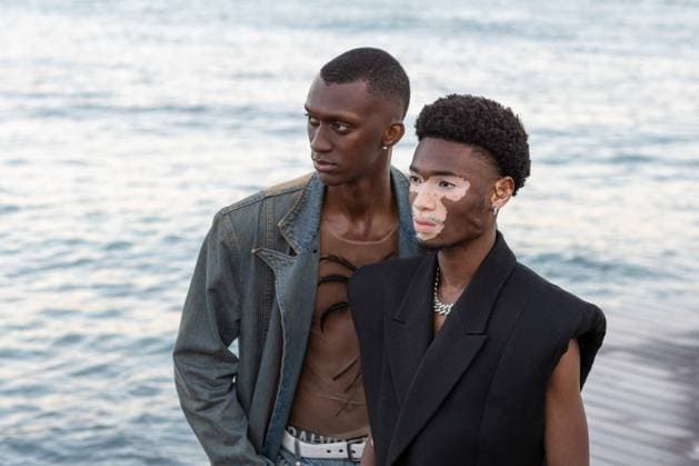 Entertainment Themen der Woche KW21 Entertainment Bilder des Tages Cannes - YvesMark Chery and Alioune Badara Fall Portrait Portrait and personal shoot of models YvesMark Chery and Alioune Badara Fall during the 77th annual Cannes Film Festival at the restaurant Ecrin plage on May 21, 2024 in Cannes, France. Photo by Cyril ChateauABACAPRESS.COM Cannes France  Copyright: xChateauxCyril ABACAx