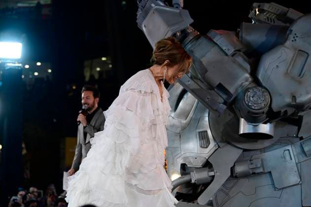 American actress and singer Jennifer Lopez Attends the red carpet of Atlas fan event at Toreo Parque Central. on May 21, 2024 in Mexico City, Mexico. Mexico City Mexico - ZUMAe321 20240521_zia_e321_048 Copyright: xCarlosxTischlerx