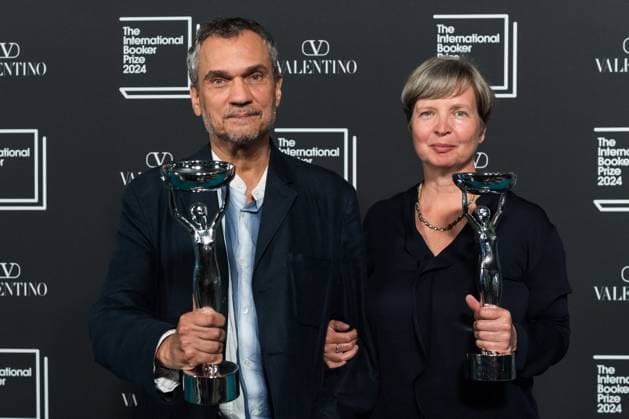 International Booker Prize 2024 Award Ceremony In London LONDON, UNITED KINGDOM - MAY 21, 2024: Winners of the International Booker Prize 2024 author Jenny Erpenbeck (R) and translator Michael Hofmann pose with the trophies during the award ceremony at Tate Modern in London, United Kingdom on May 21, 2024. The International Booker Prize is awarded annually for the finest single work of fiction from around the world which has been translated into English and published in the UK and Ireland. London Greater London United Kingdom  Copyright: xWIktorxSzymanowiczx originalFilename: szymanowicz-internat240521_npYXO.jpg