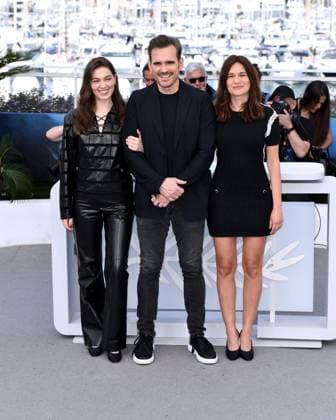 Cannes, France: Cannes, 77th Cannes Film Festival 2024 Photocall film Maria In the photo: Anamaria Vartolomei, Matt Dillon, Jessica Palud Cannes France  - ZUMAp169 20240522_zea_p169_075 Copyright: xAlbertoxTerenghix
