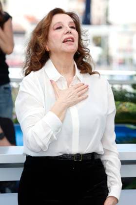Stefania Sandrelli beim Photocall zum Kinofilm Parthenope auf dem Festival de Cannes 2024 77. Internationale Filmfestspiele von Cannes am Palais des Festivals. Cannes, 22.05.2024