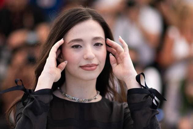 Cannes Anora Photocall Mikey Madison attending the Anora Photocall as part of the 77th Cannes International Film Festival in Cannes, France on May 22, 2024. Photo by Aurore Marechal ABACAPRESS.COM Cannes France  Copyright: xMarechalxAurore ABACAx