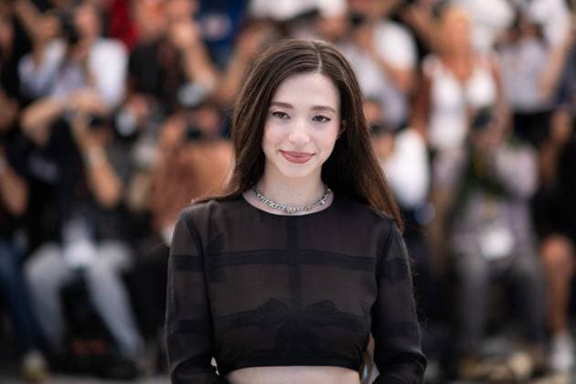 Cannes Anora Photocall Mikey Madison attending the Anora Photocall as part of the 77th Cannes International Film Festival in Cannes, France on May 22, 2024. Photo by Aurore Marechal ABACAPRESS.COM Cannes France  Copyright: xMarechalxAurore ABACAx