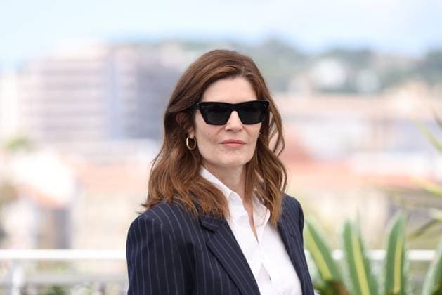 CANNES, FRANCE MAY 22 G D Chiara MASTROIANNI during the photocall of the film Marcello Mio in competition at the 77th Cannes Film Festival at the Palais des Festivals on May 22, 2024 in Cannes, France CINEMA 77eme Festival de Cannes Photocall 22 05 2024 ValentinaClaret Panoramic 