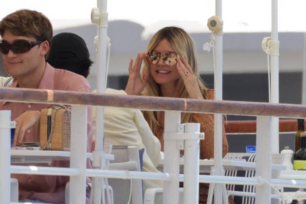 Heidi Klum At Eden Roc - Antibes Heidi Klum at the Eden Roc hotel in Antibes, France on May 22, 2024, during the 77th annual Cannes film festival. Photo by ABACAPRESS.COM Antibes France  Copyright: xABACAx