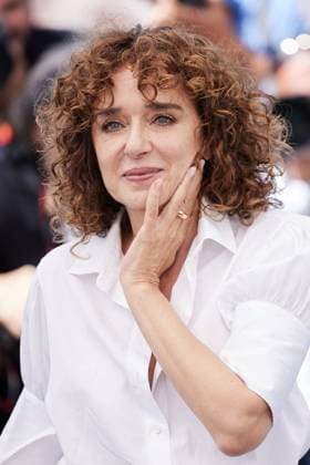 Photocall of the movie Larte della Gioia The Art of Joy , Seance Speciale during the 77th Cannes International Film Festival May 14 25, 2024 Valeria Golino Photocall of the movie Larte della Gioia The Art of Joy , Seance Speciale during the 77th Cannes International Film Festival May 14 25, 2024 , le 22 mai 2024 Moreau Jacovides Bestimage Photocall of the movie Larte della Gioia The Art of Joy , Special Screening during the 77th Cannes International Film Festival May 14 25, 2024 , May 22, 2024 Cannes France  Copyright: xJACOVIDES-MOREAUx xBESTIMAGExJACOVIDES-MOREAUx xBESTIMAGEx