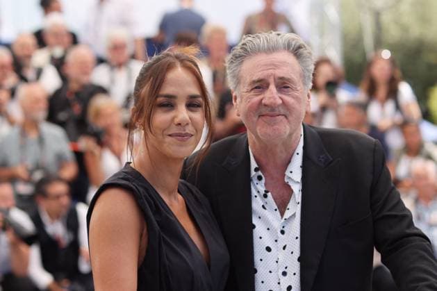 Photocall du film Le Fil lors du 77eme Festival International du Film de Cannes Alice BelaÃ¯di et Daniel Auteuil au photocall du film Le Fil lors du 77eme Festival International du Film de Cannes, au Palais des Festivals, Ã Cannes, France, le 22 mai 2024 Jacovides Moreau Bestimage Le Fil Photocall at the 77th annual Cannes Film Festival at Palais des Festivals on May 22, 2024 in Cannes, France Cannes France  Copyright: xJACOVIDES-MOREAUx xBESTIMAGExJACOVIDES-MOREAUx xBESTIMAGEx